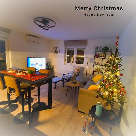 Ulike I Pini Apartment Pula Luaran gambar