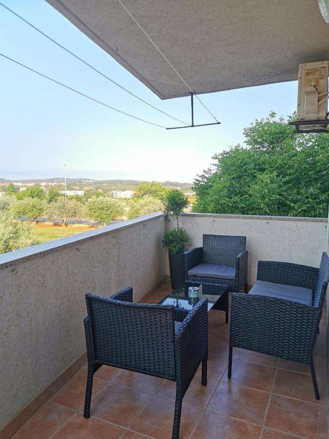 Ulike I Pini Apartment Pula Luaran gambar